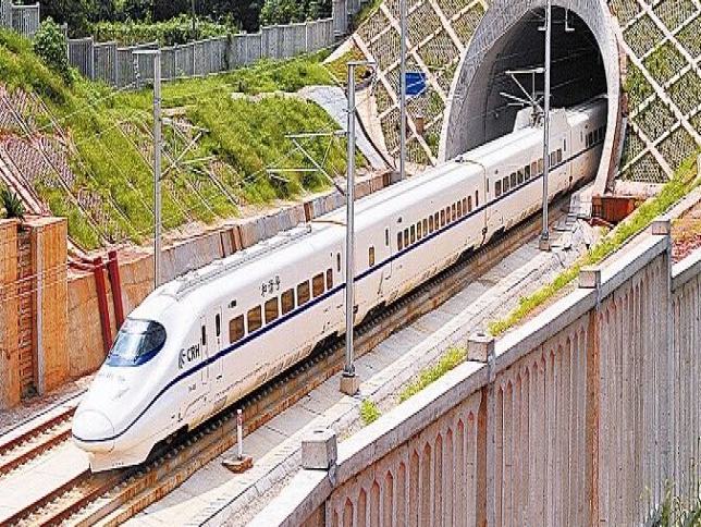 高铁隧道空气动力学研究与测试